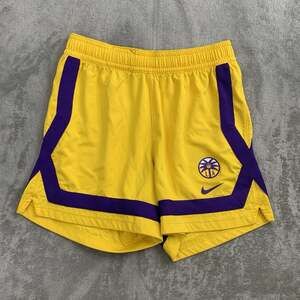 Nike Shorts Womens Medium Los Angeles Sparks WNBA Team Player Issue Yellow
